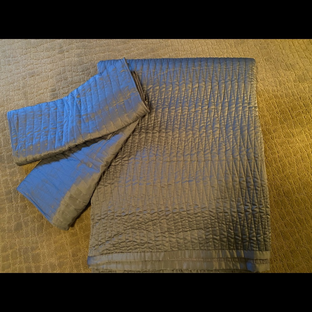 Z Gallerie King Quilt Set